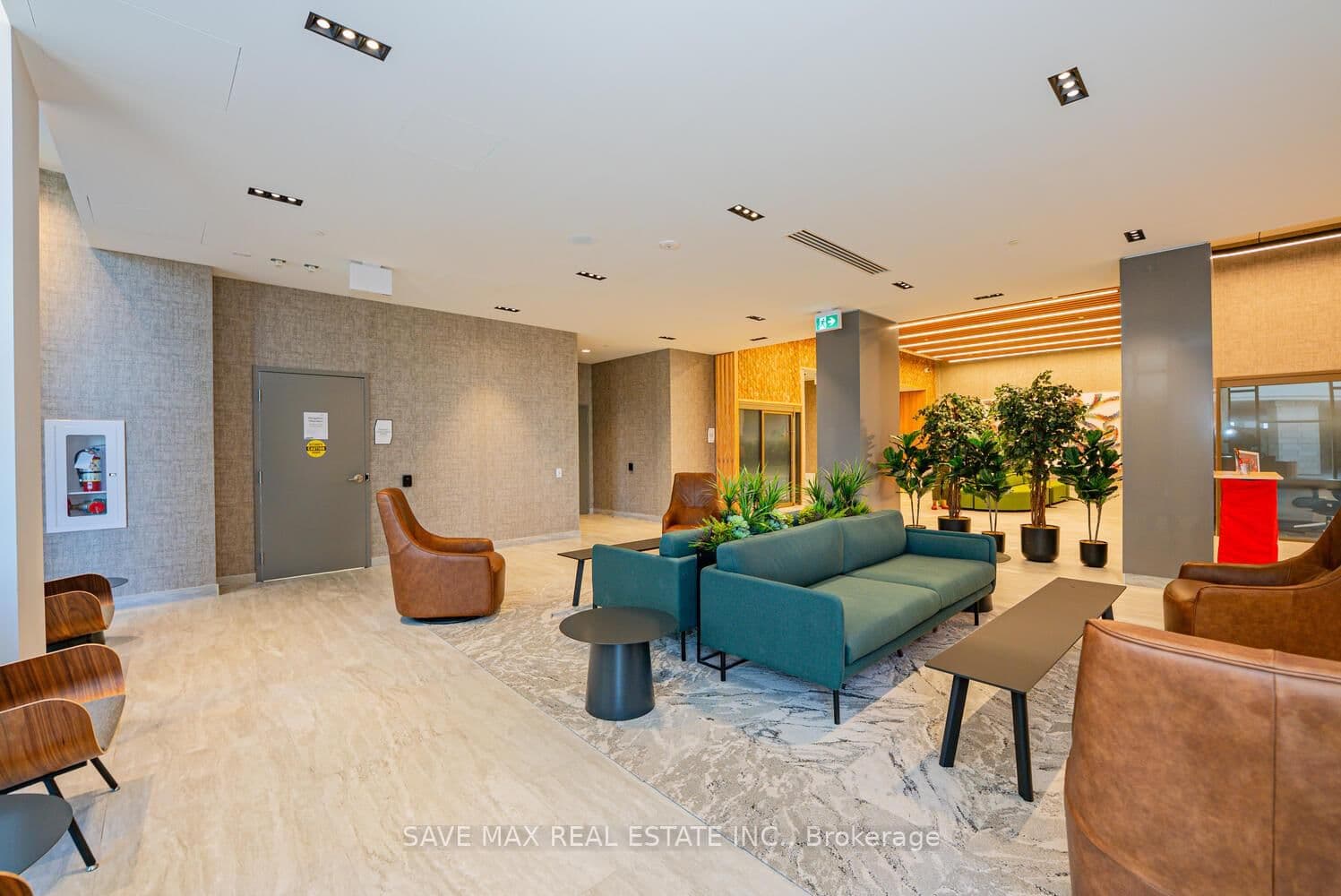 2485 Eglinton Avenue W, Unit 402 thumbnail 41