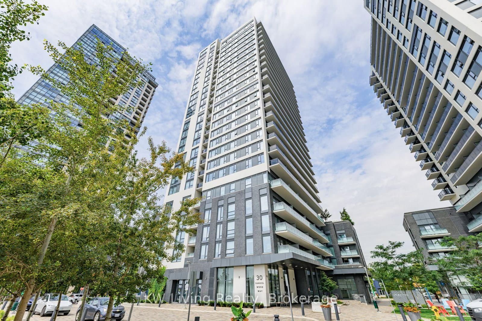 30 Samuel Wood Way, Unit 2009 thumbnail 2
