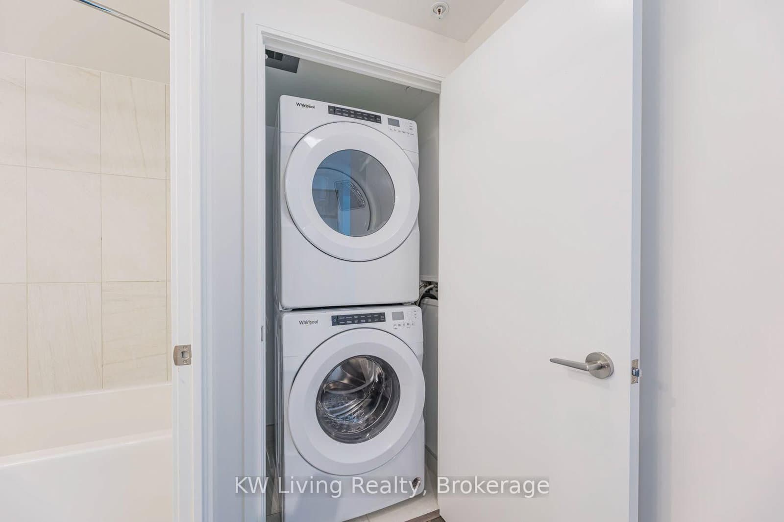 30 Samuel Wood Way, Unit 2009 thumbnail 24