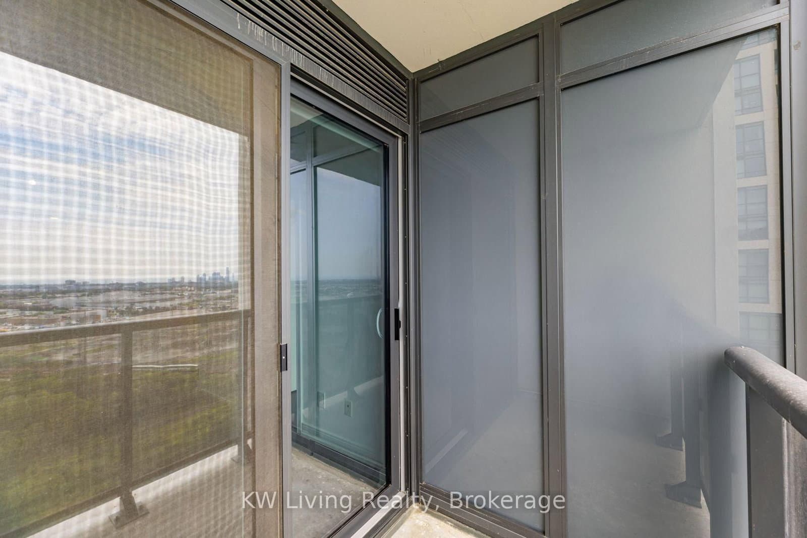30 Samuel Wood Way, Unit 2009 thumbnail 27