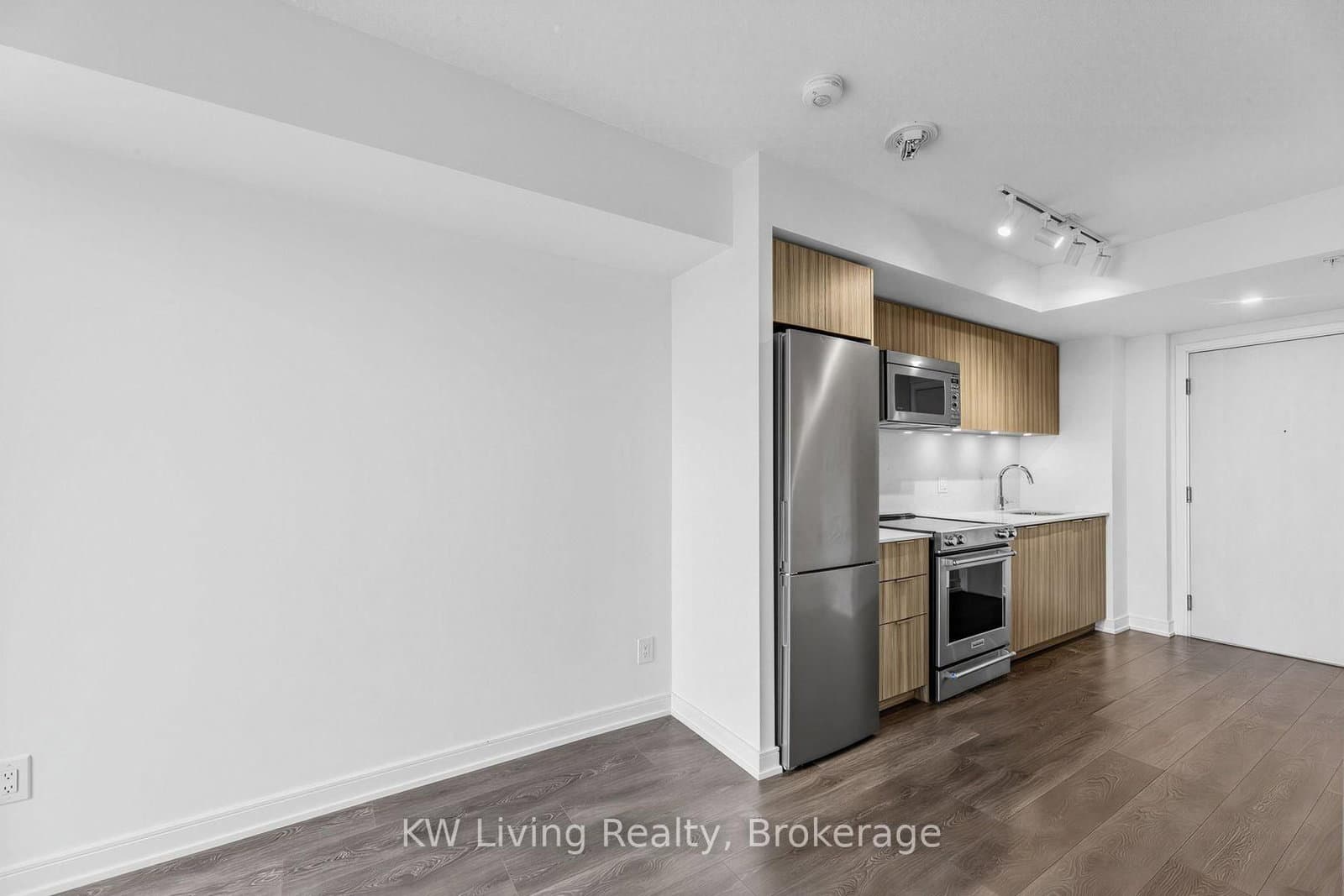 30 Samuel Wood Way, Unit 2009 thumbnail 6