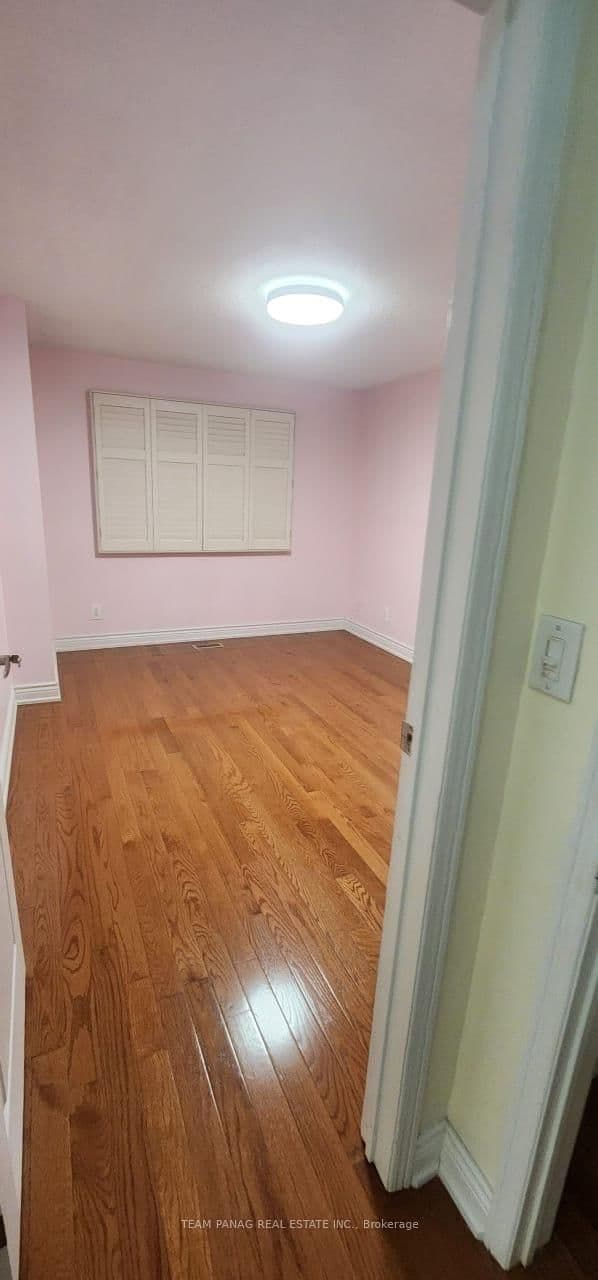 12 Jeremy Place, Unit #Upper thumbnail 11