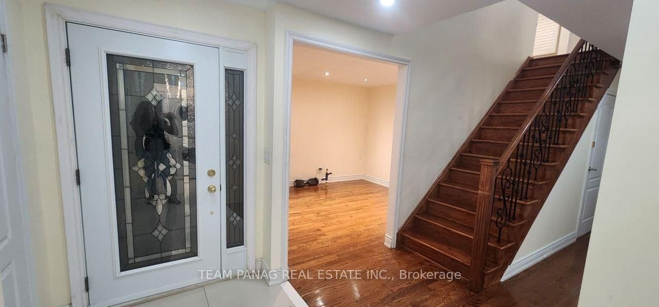 12 Jeremy Place, Unit #Upper thumbnail 17