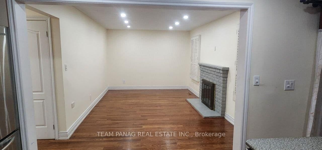 12 Jeremy Place, Unit #Upper thumbnail 22