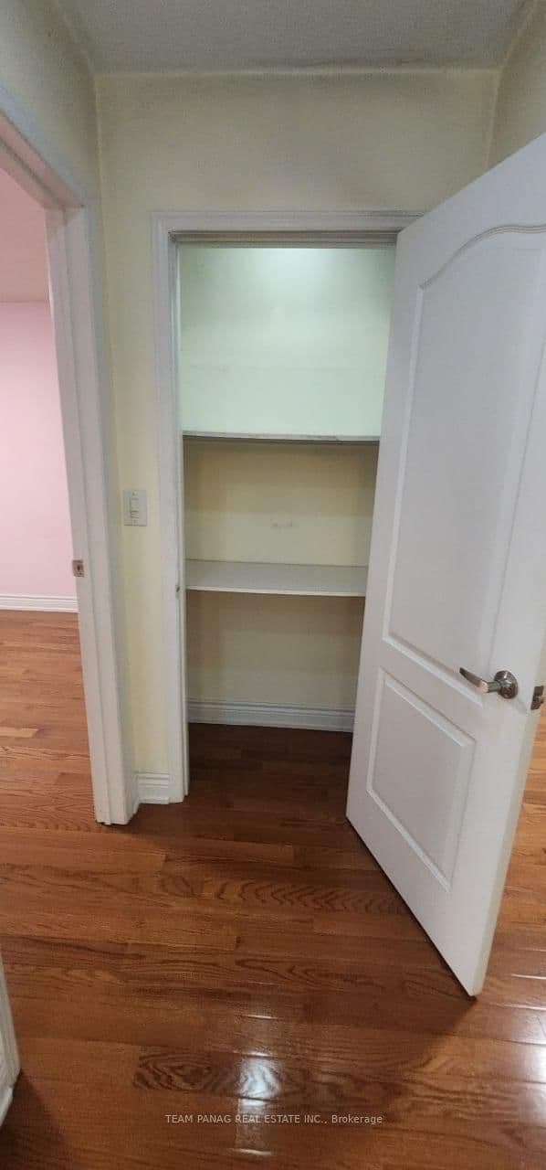 12 Jeremy Place, Unit #Upper thumbnail 9