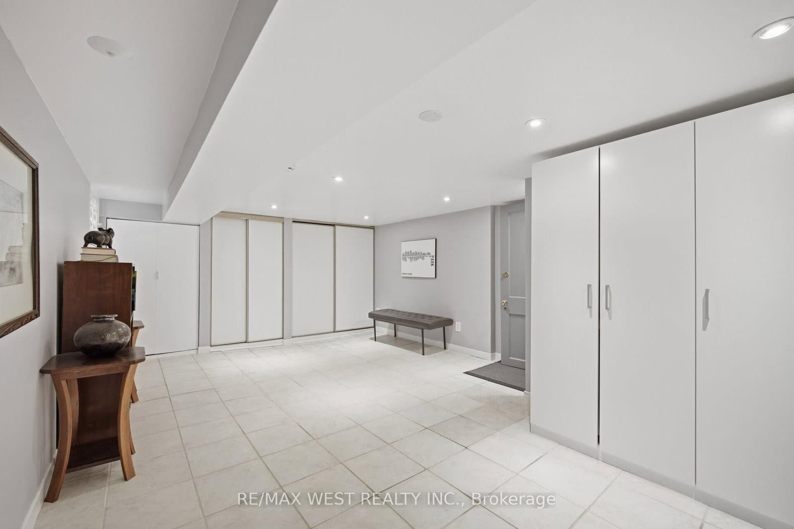 151 Jane Street thumbnail 32