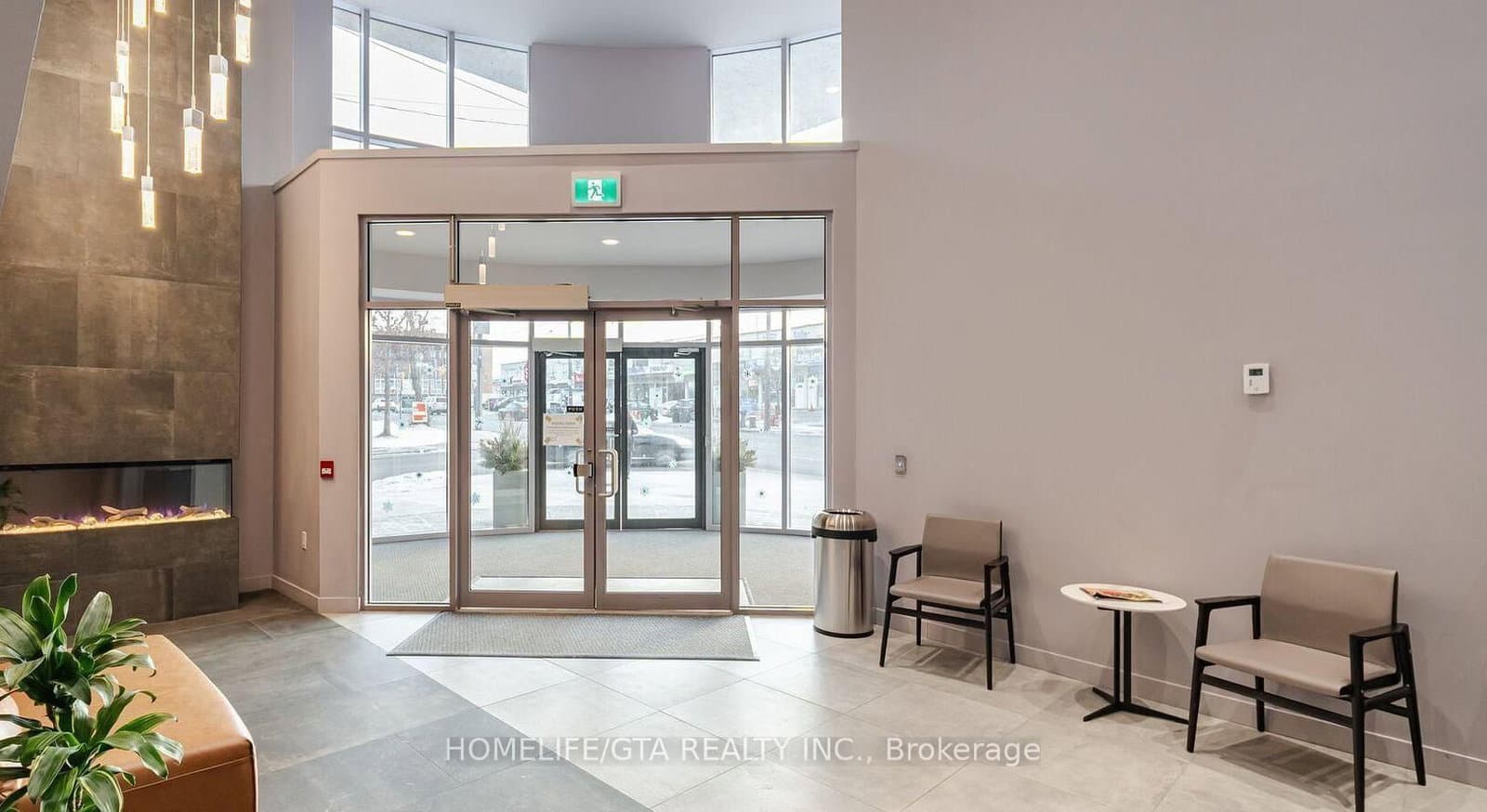2433 Dufferin Street, Unit 208 thumbnail 4