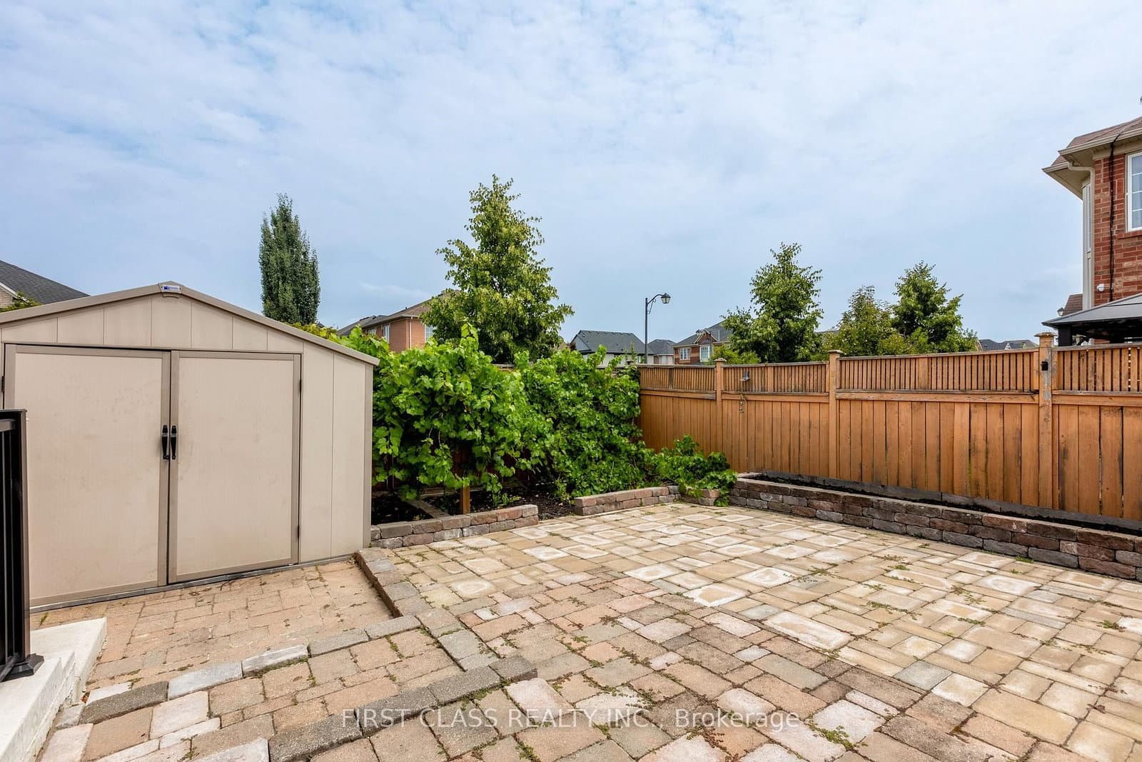 802 Yates Drive thumbnail 11