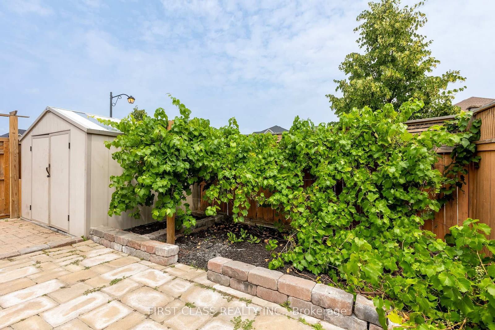 802 Yates Drive thumbnail 12