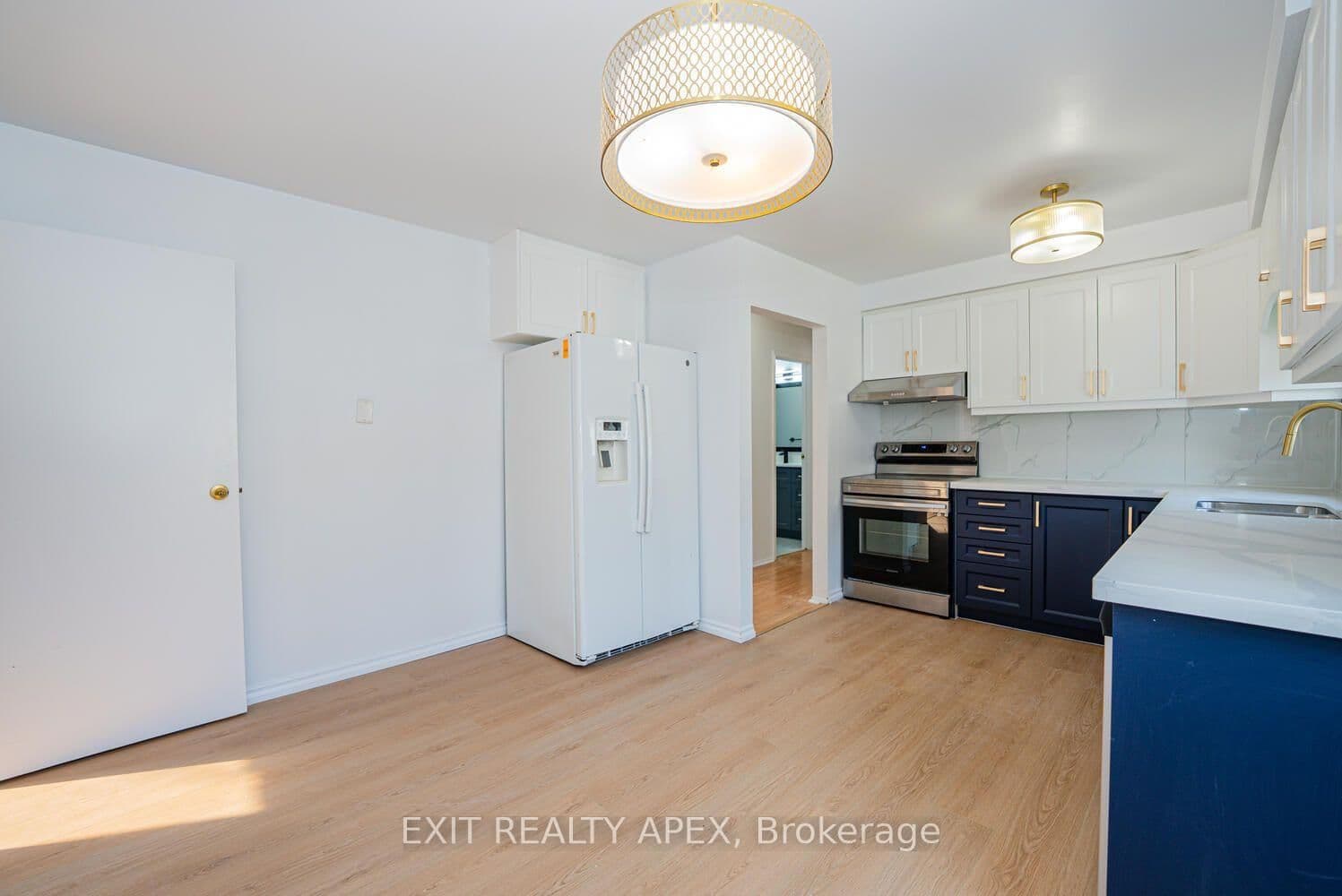 122 Centre Street N thumbnail 15