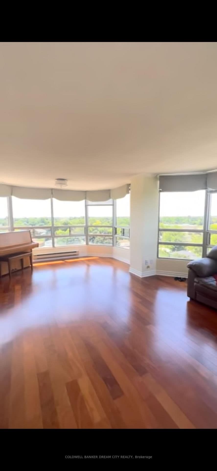 310 Mill Street S, Unit 809 thumbnail 2