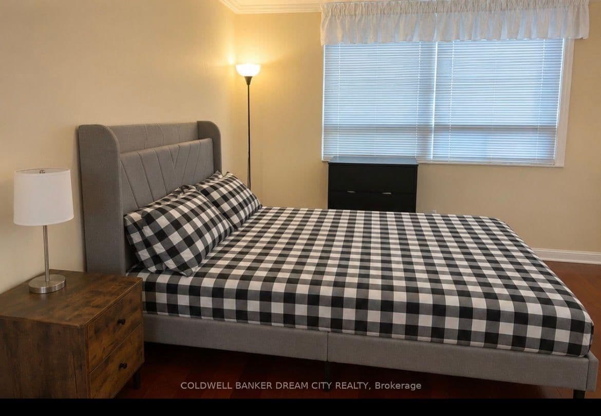 310 Mill Street S, Unit 809 thumbnail 8