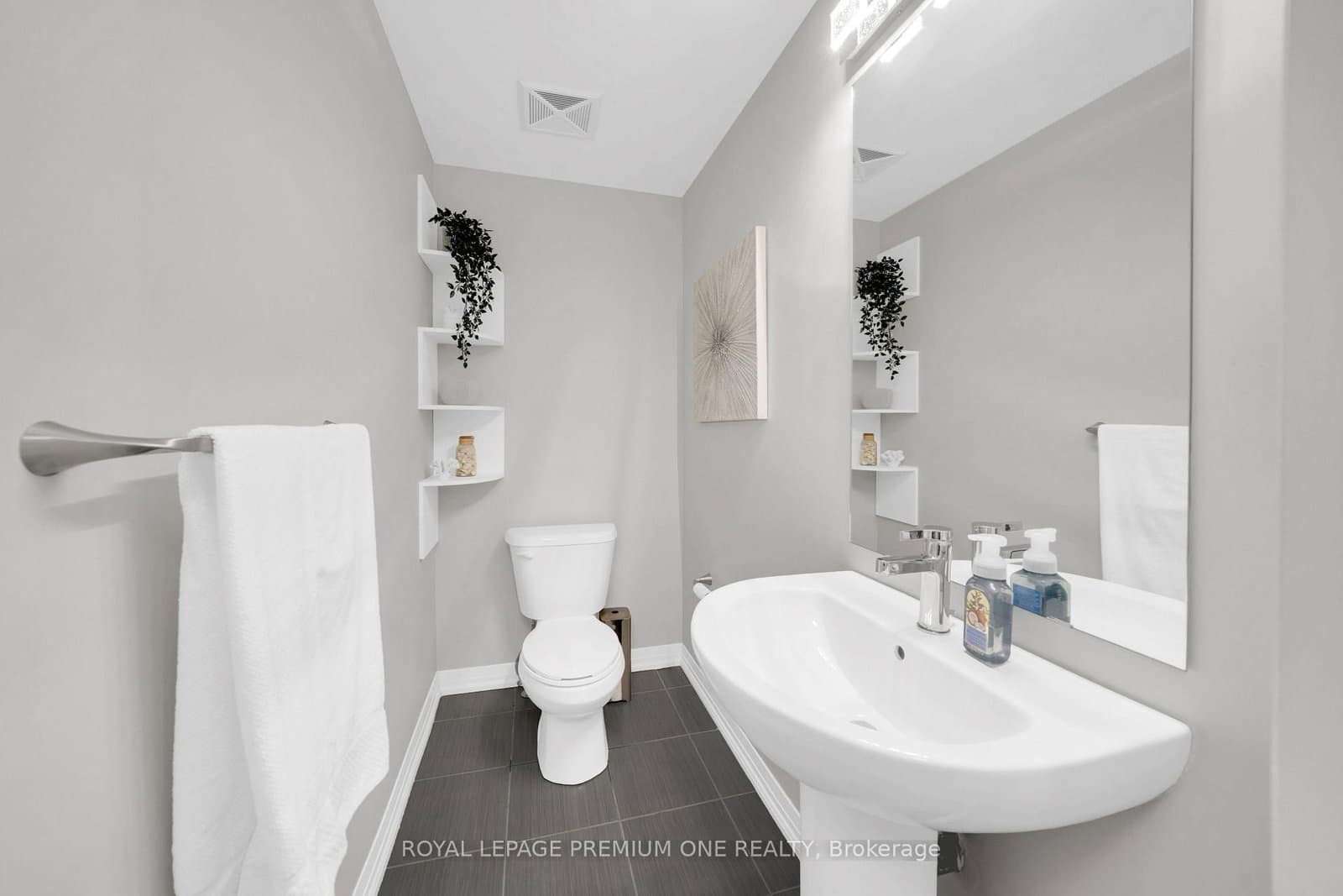 1202 Main Street E, Unit 108 thumbnail 11