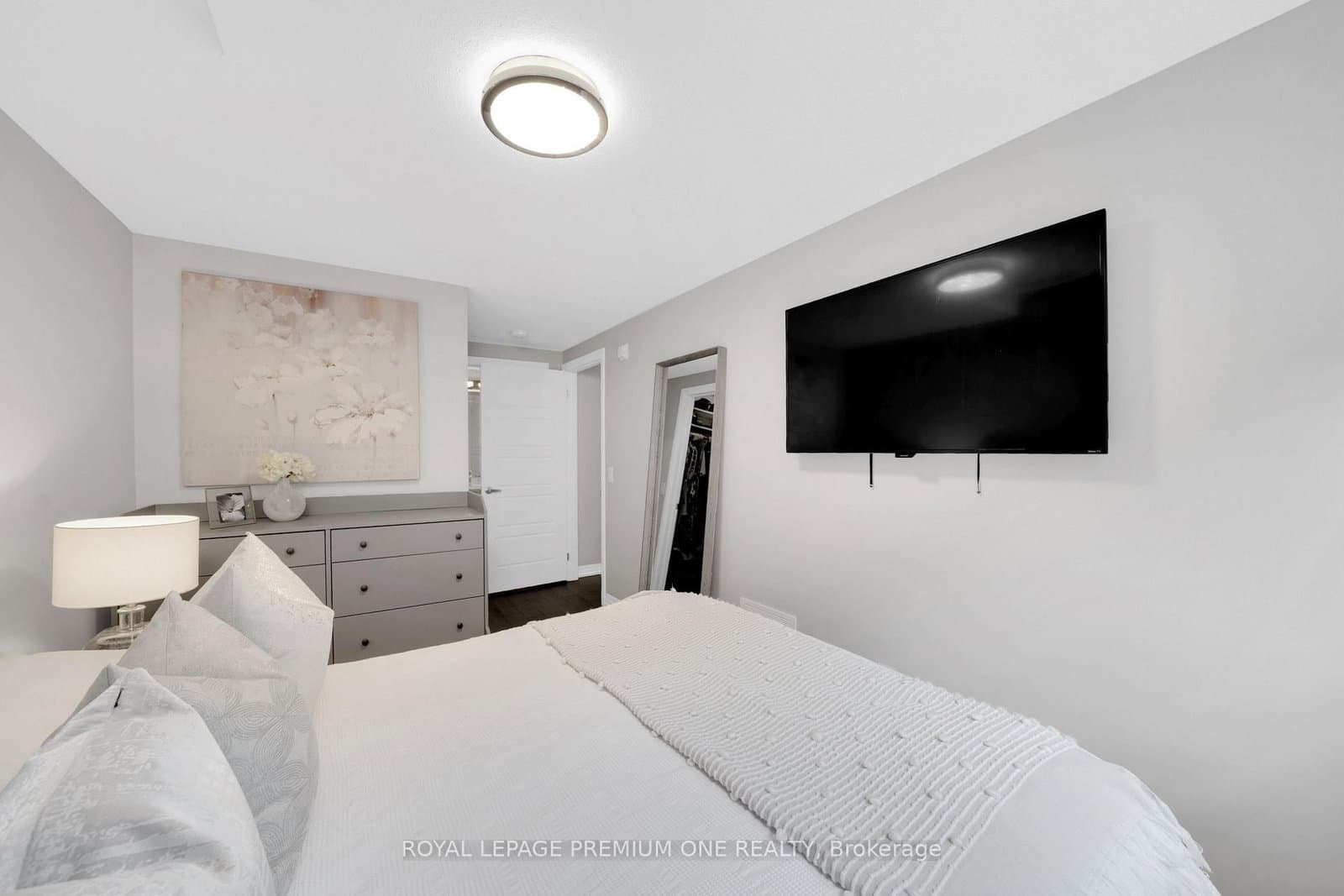 1202 Main Street E, Unit 108 thumbnail 16