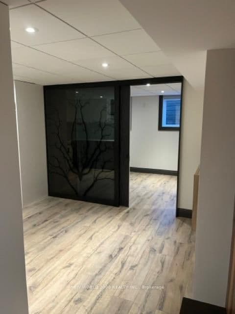 21 Flamingo Crescent, Unit Unit 2 thumbnail 5