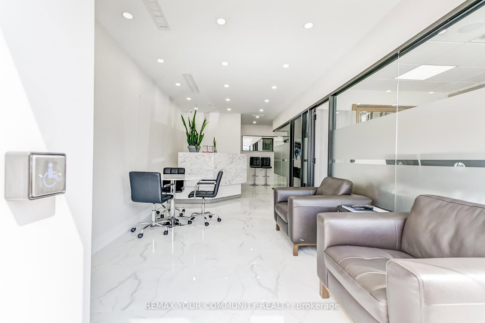 1185 Queensway E, Unit 6 thumbnail 3