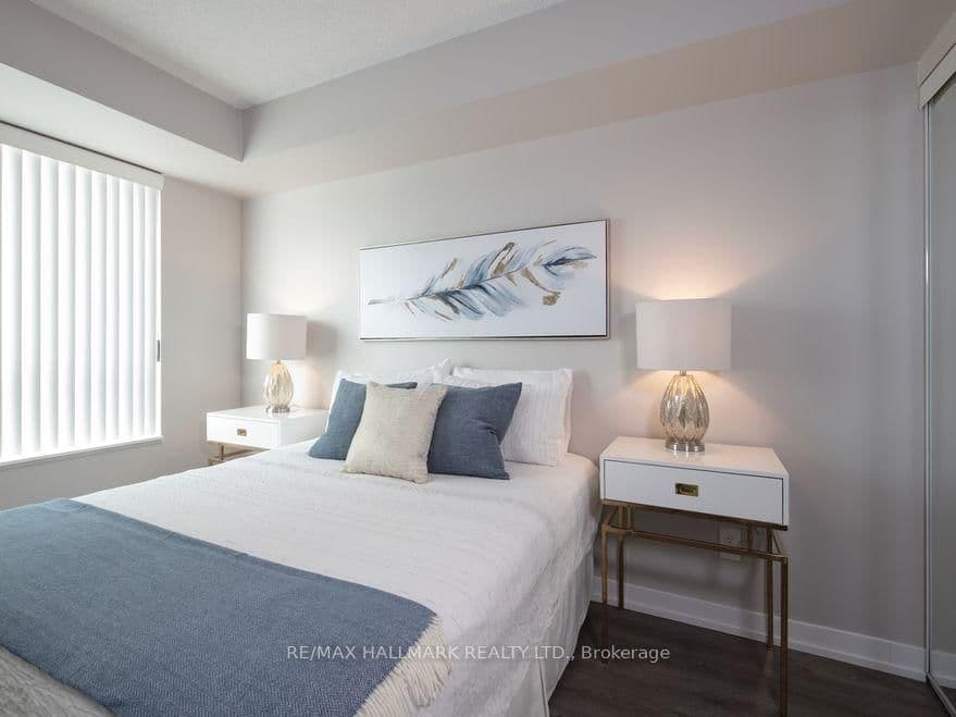 5191 Dundas Street W, Unit 207 thumbnail 5