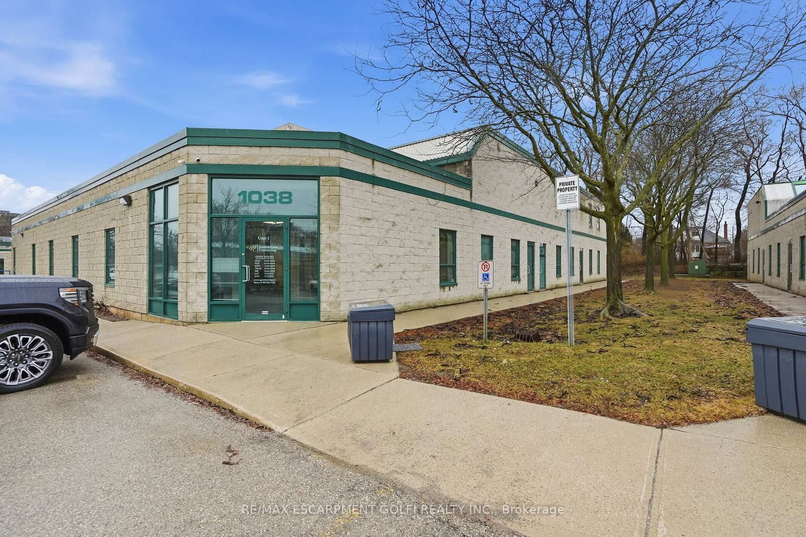 1038 Cooke Boulevard, Unit 3 thumbnail 2