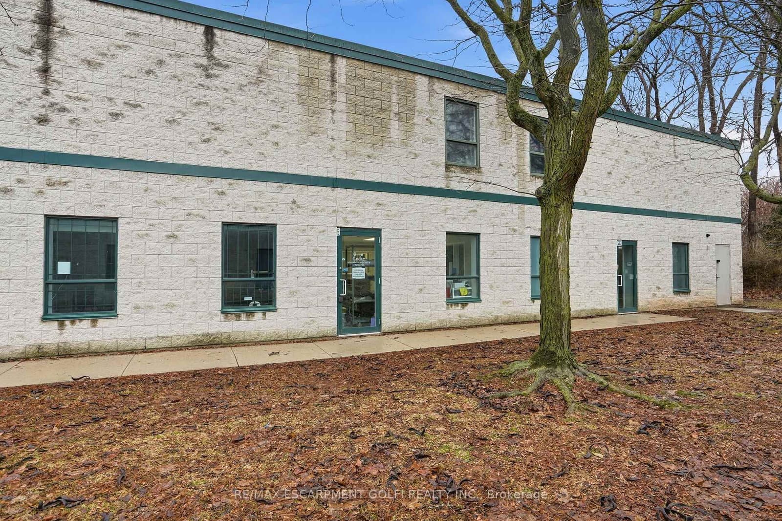 1038 Cooke Boulevard, Unit 3 thumbnail 4