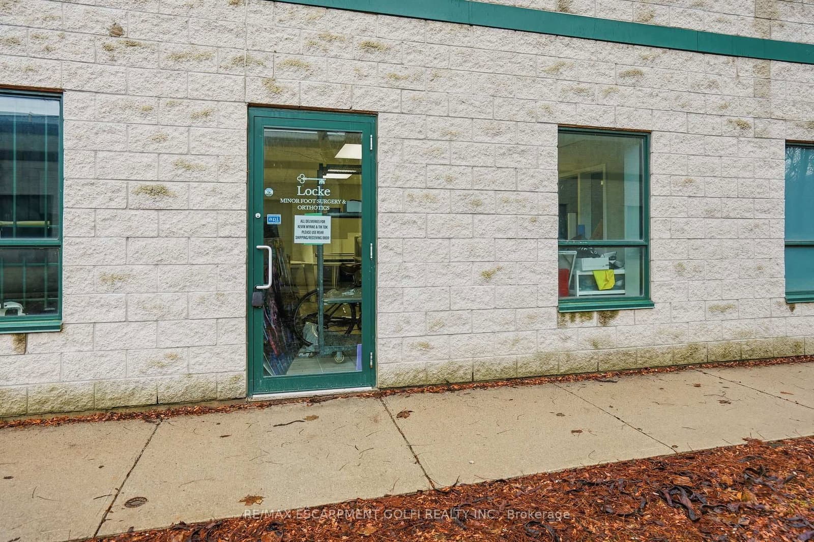 1038 Cooke Boulevard, Unit 3 thumbnail 5