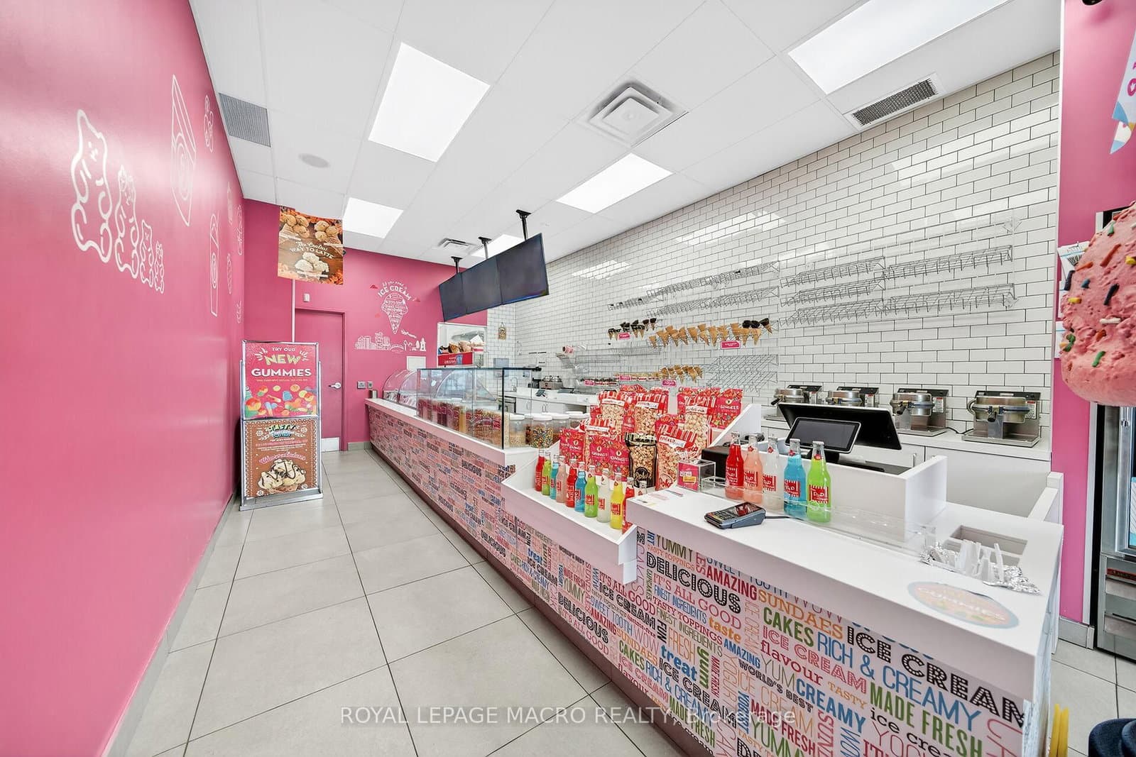 380 Dundas Street E, Unit D9 thumbnail 10