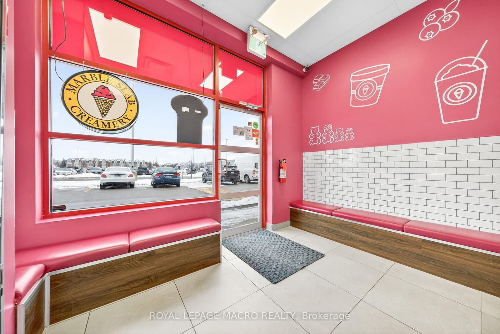 380 Dundas Street E, Unit D9 thumbnail 12