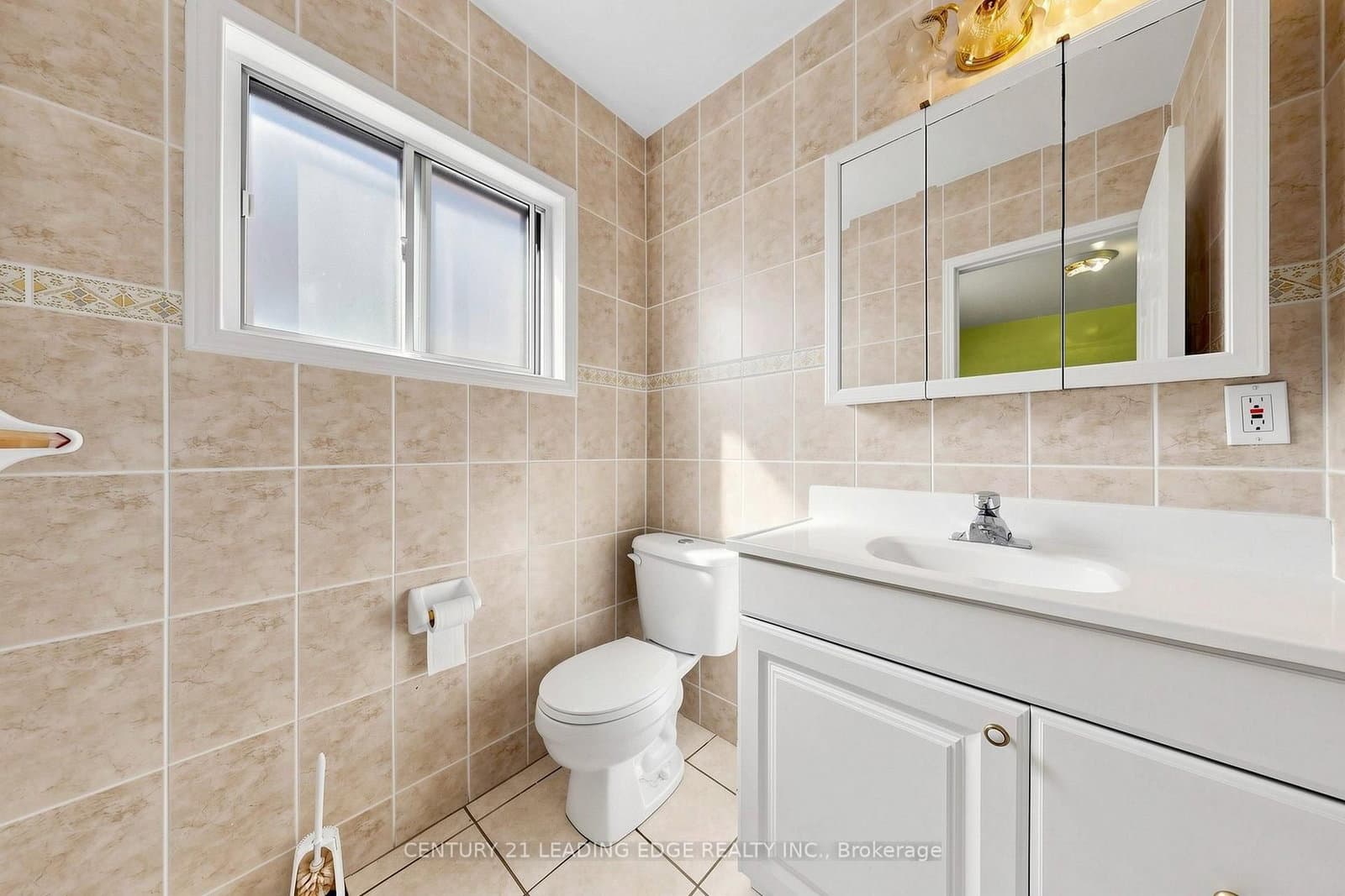 180 Gilbert Avenue thumbnail 19