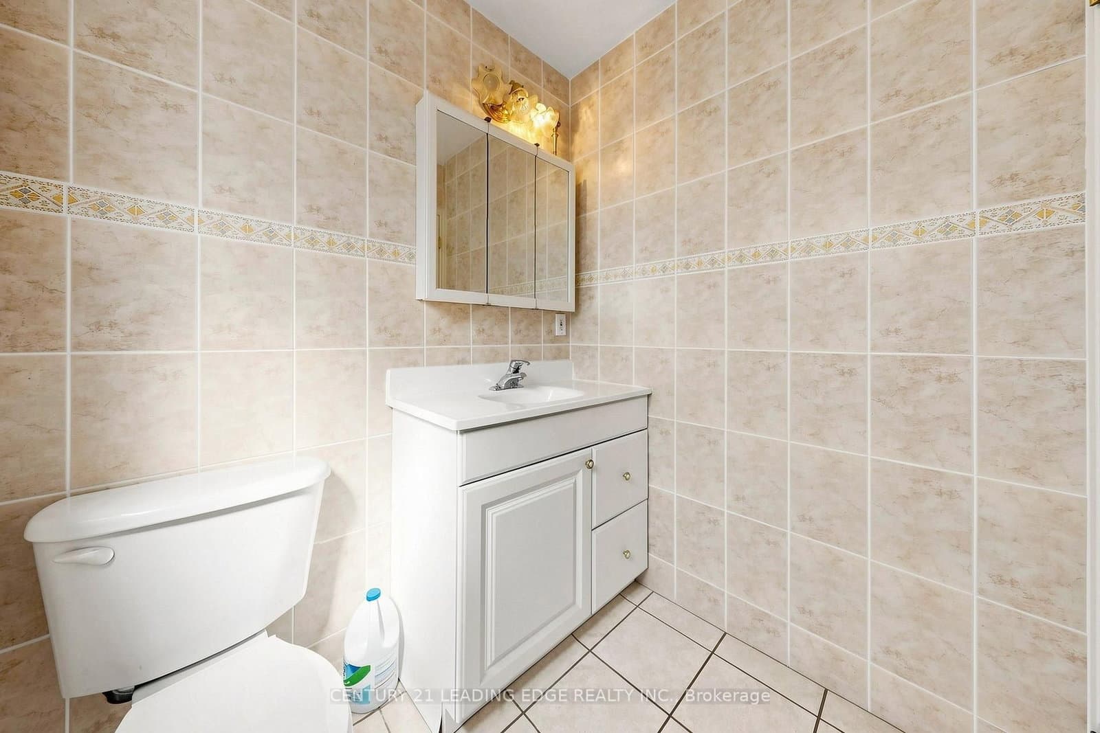 180 Gilbert Avenue thumbnail 20
