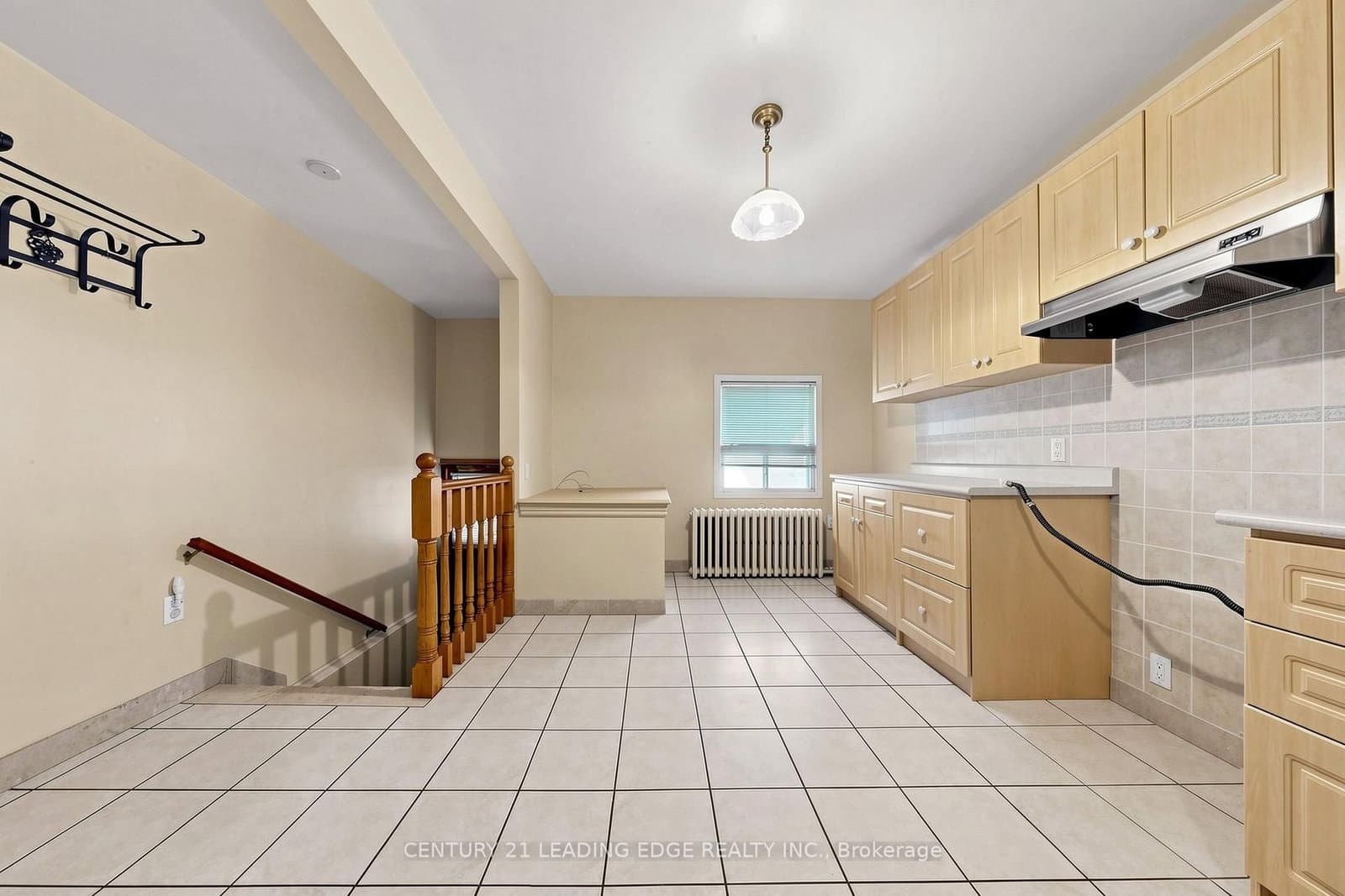 180 Gilbert Avenue thumbnail 9