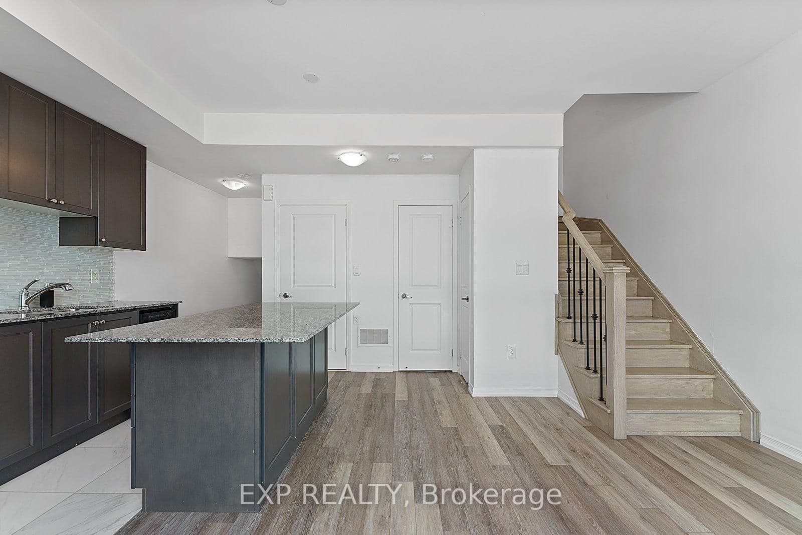 28 Fieldway Road, Unit 64 thumbnail 13