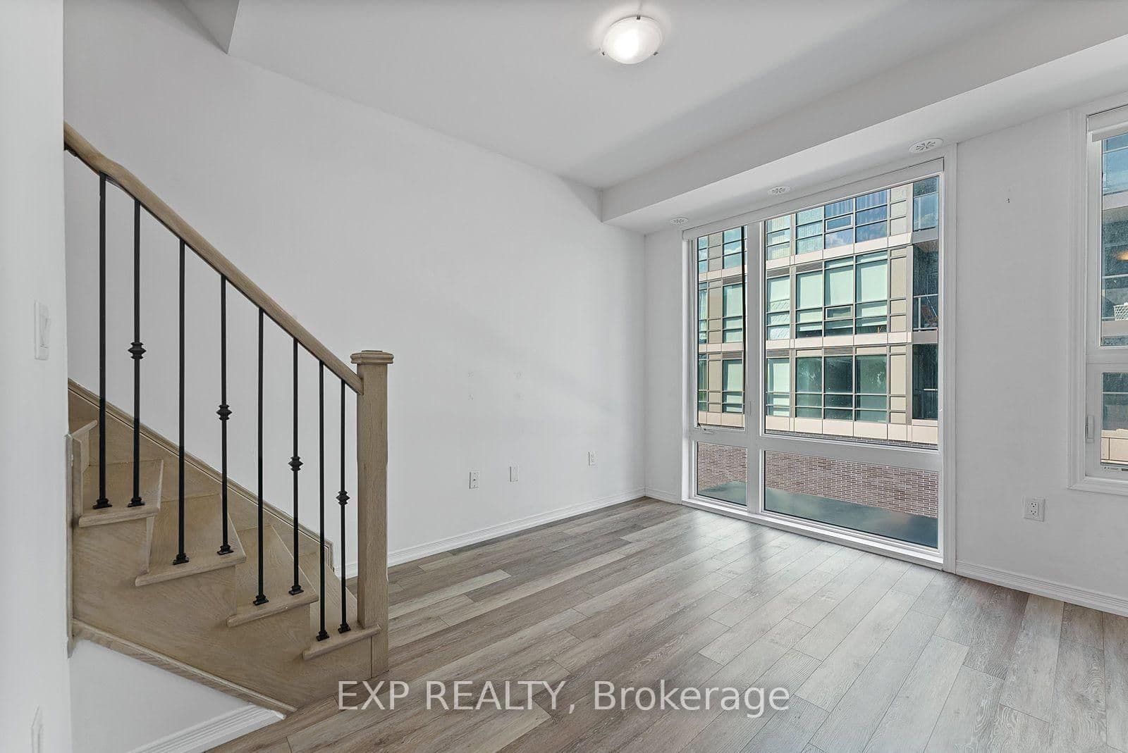 28 Fieldway Road, Unit 64 thumbnail 15
