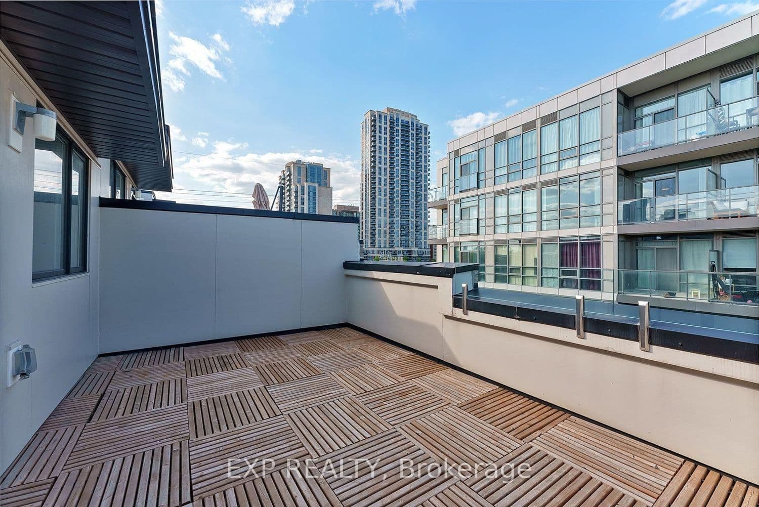 28 Fieldway Road, Unit 64 thumbnail 28