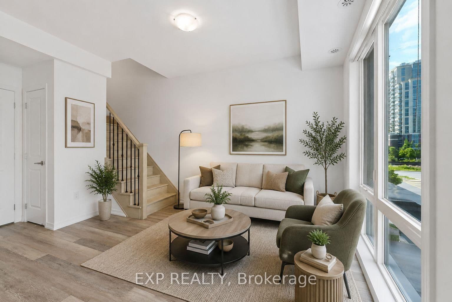 28 Fieldway Road, Unit 64 thumbnail 4