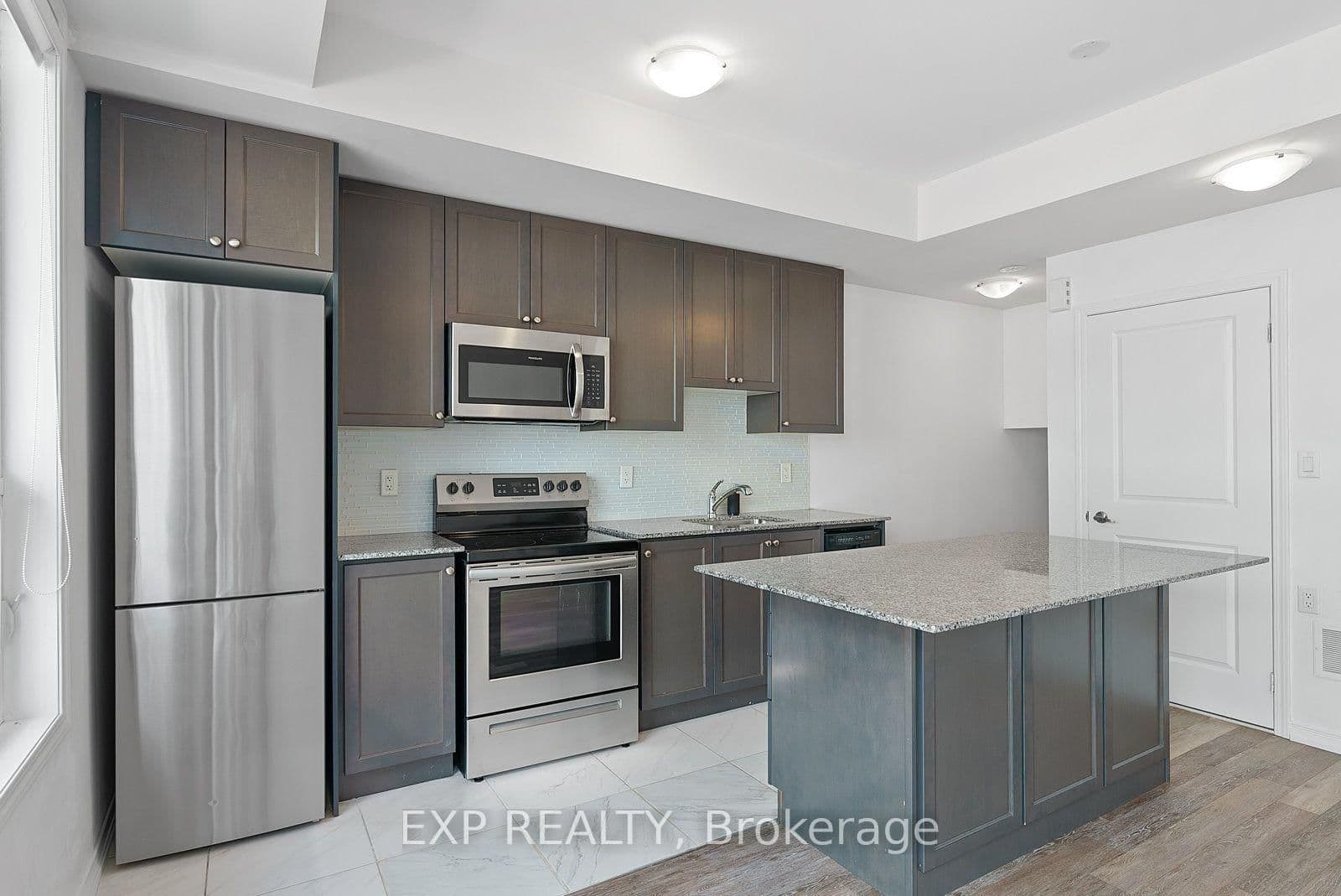 28 Fieldway Road, Unit 64 thumbnail 8