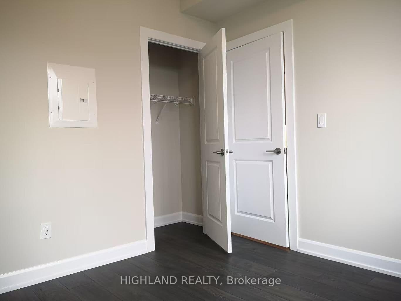 3220 William Coltson Avenue, Unit 2006 thumbnail 8