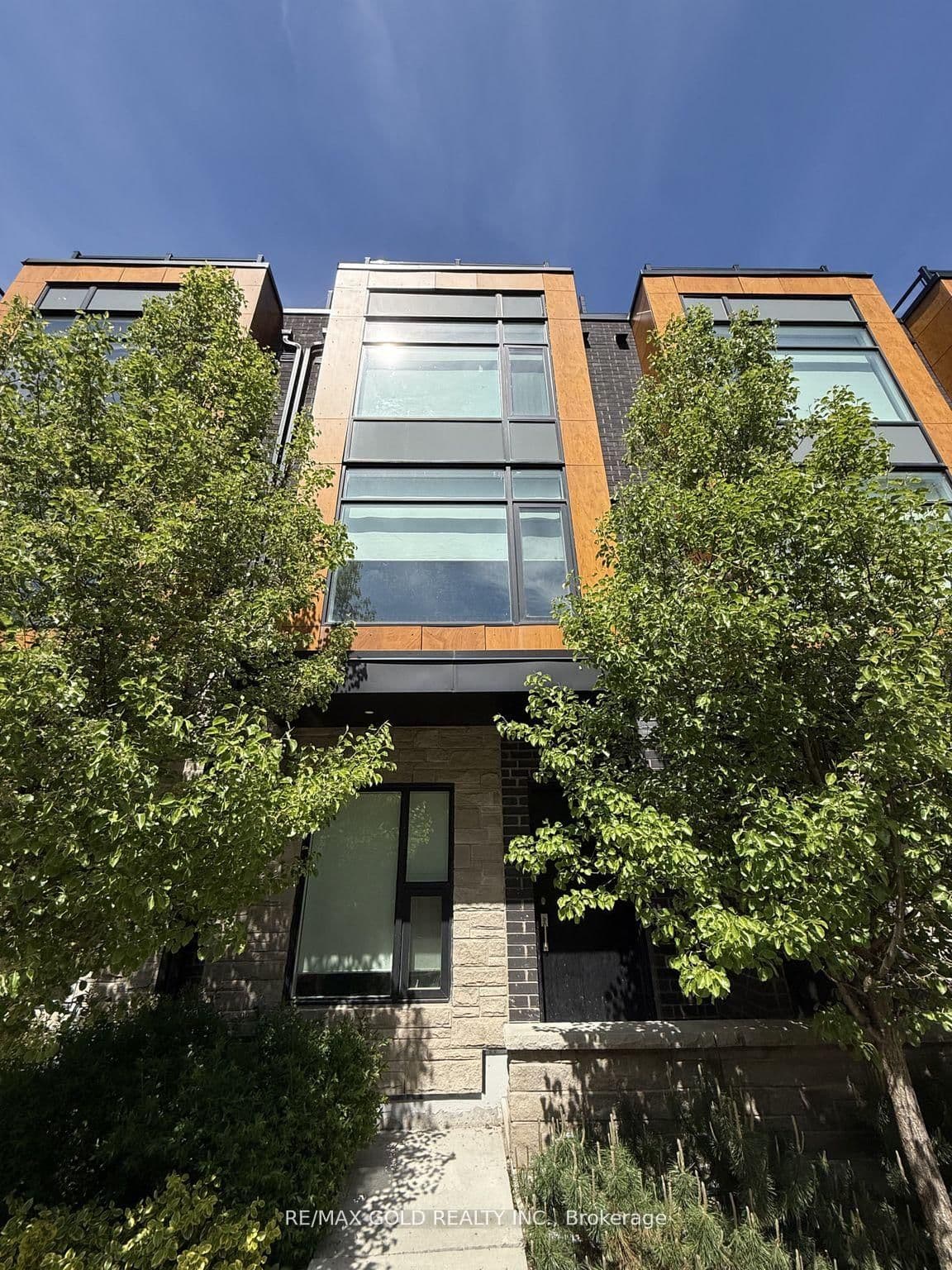 200 Malta Avenue, Unit 92 thumbnail 2