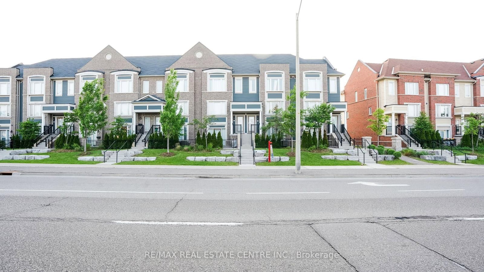 250 Sunny Meadow Boulevard, Unit 77 thumbnail 5