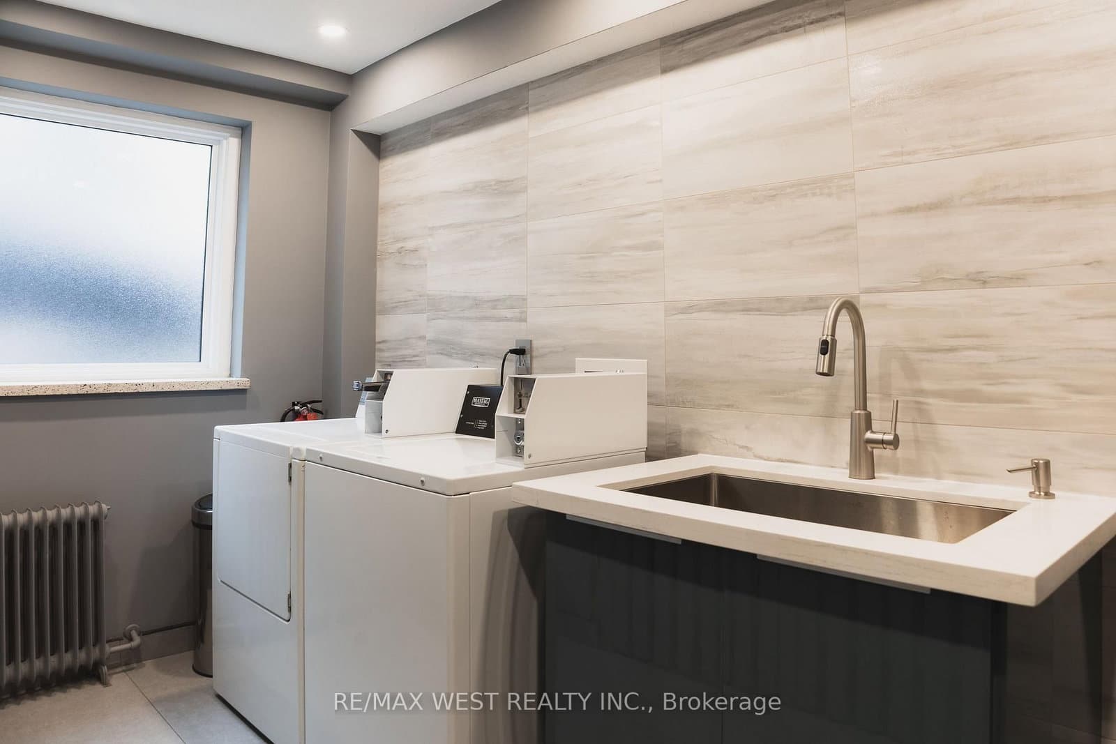 237 Melrose Street, Unit 7 thumbnail 17