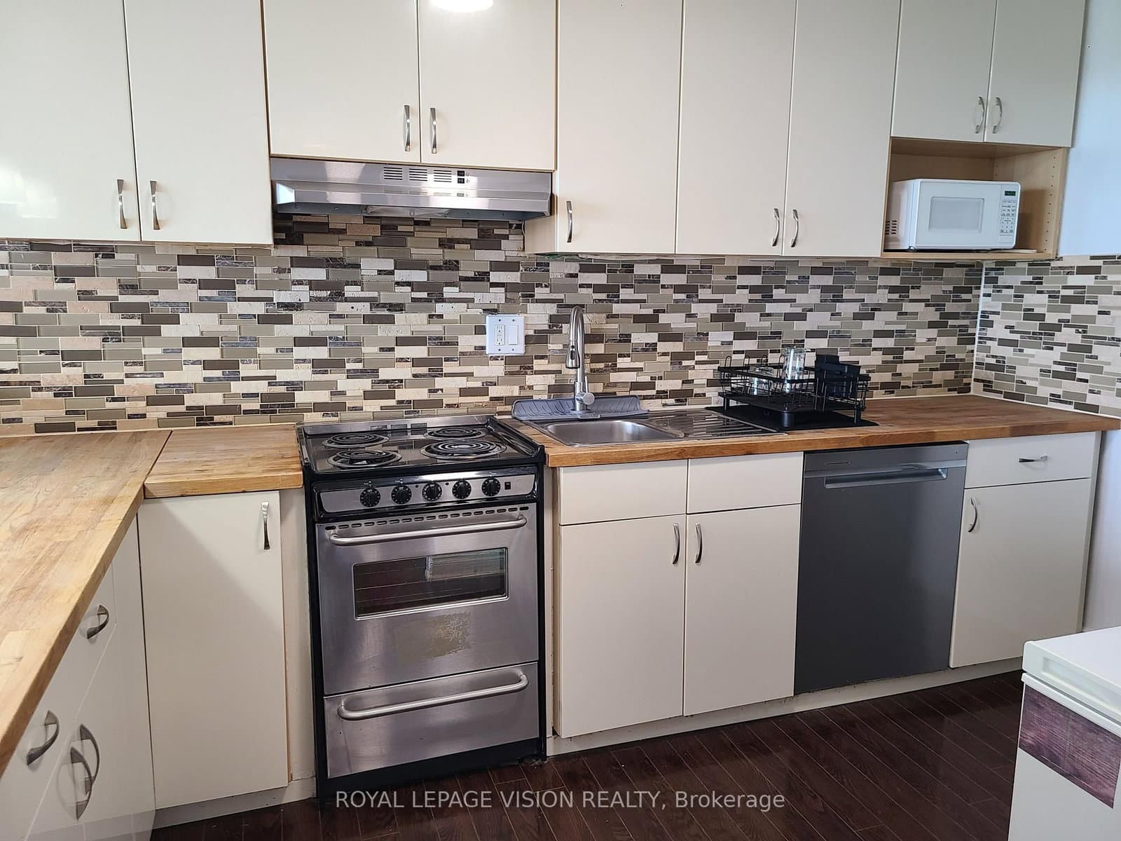 10 Martha Eaton Way S, Unit 2107 thumbnail 14