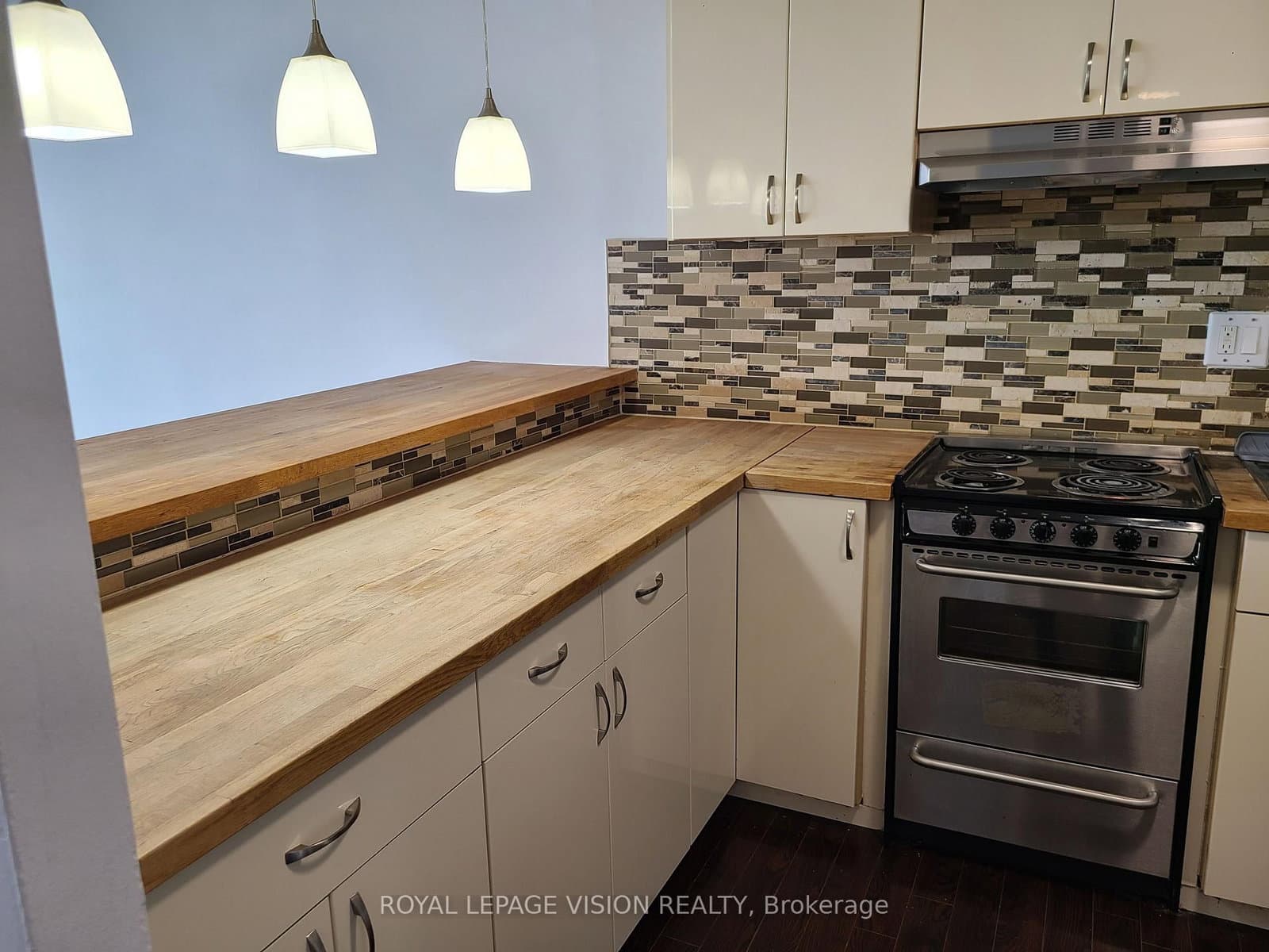 10 Martha Eaton Way S, Unit 2107 thumbnail 18