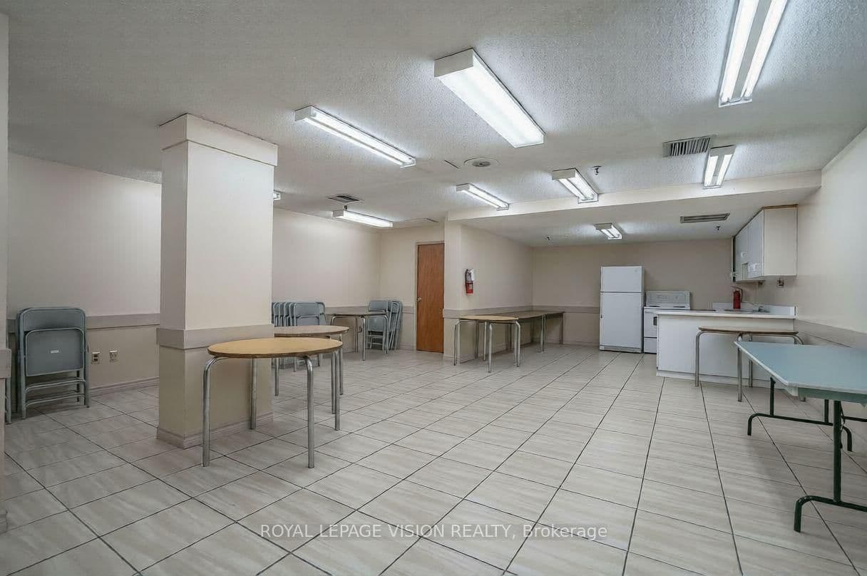 10 Martha Eaton Way S, Unit 2107 thumbnail 37