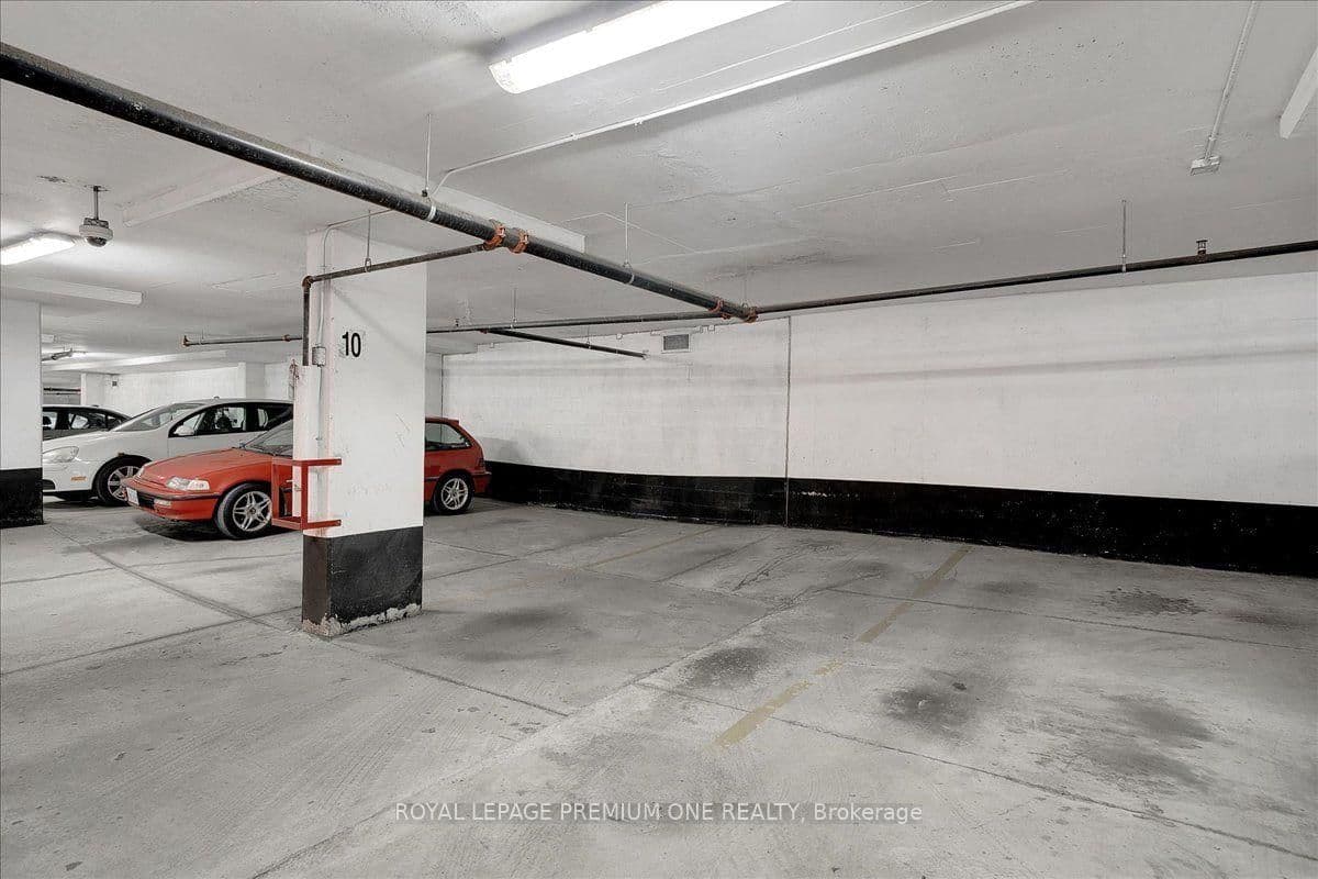 103 The Queensway, Unit 901 thumbnail 23