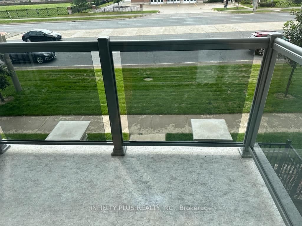 62 Sky Harbour Drive, Unit 209 thumbnail 11