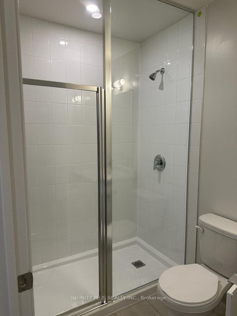 62 Sky Harbour Drive, Unit 209 thumbnail 13