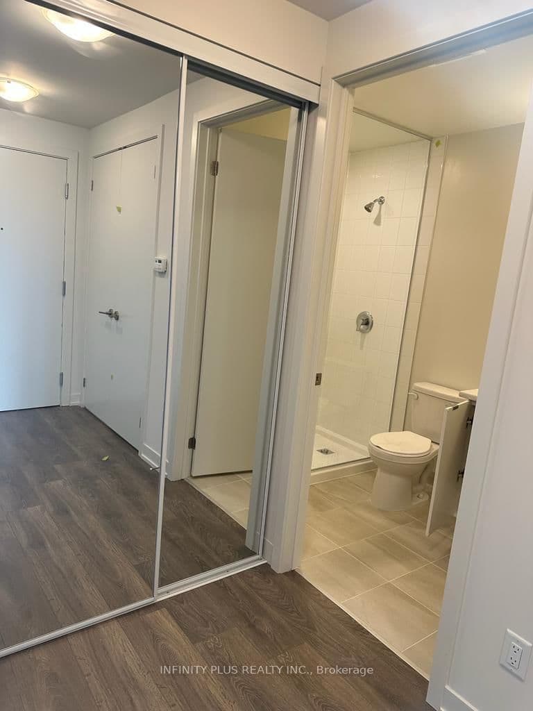 62 Sky Harbour Drive, Unit 209 thumbnail 9