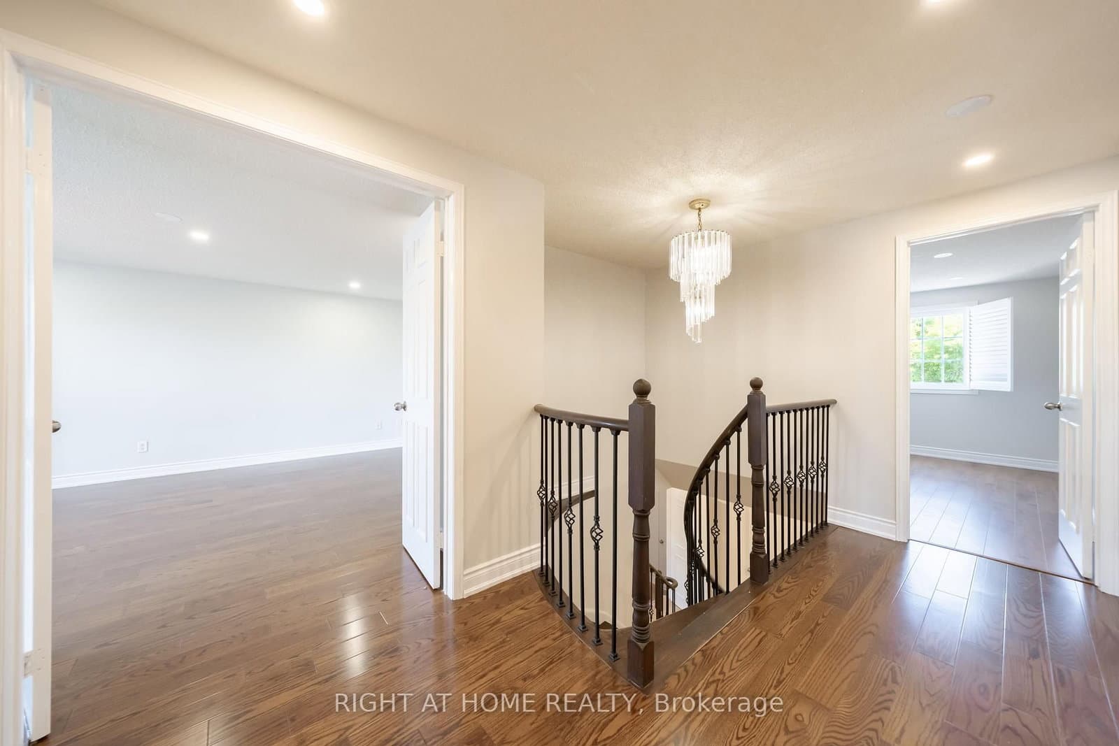 345 Mill Street S thumbnail 19