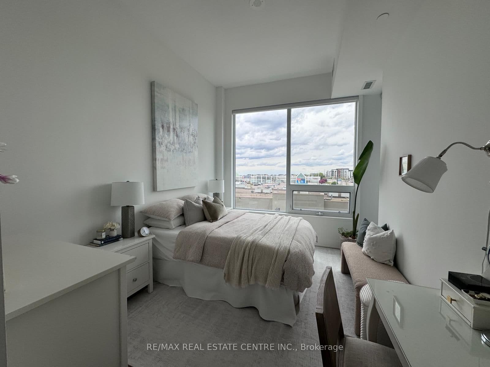 2481 Taunton Road, Unit 308 thumbnail 17