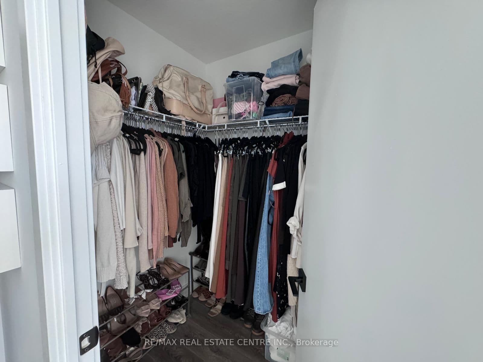 2481 Taunton Road, Unit 308 thumbnail 20