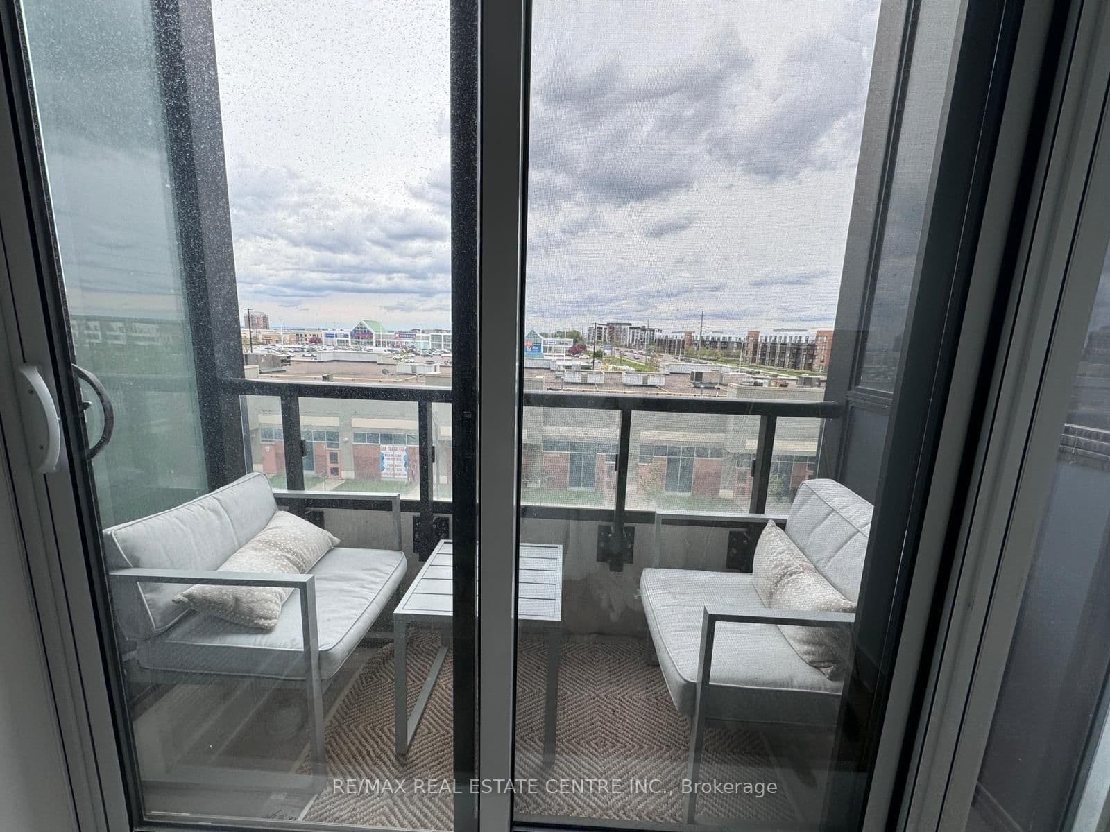2481 Taunton Road, Unit 308 thumbnail 7