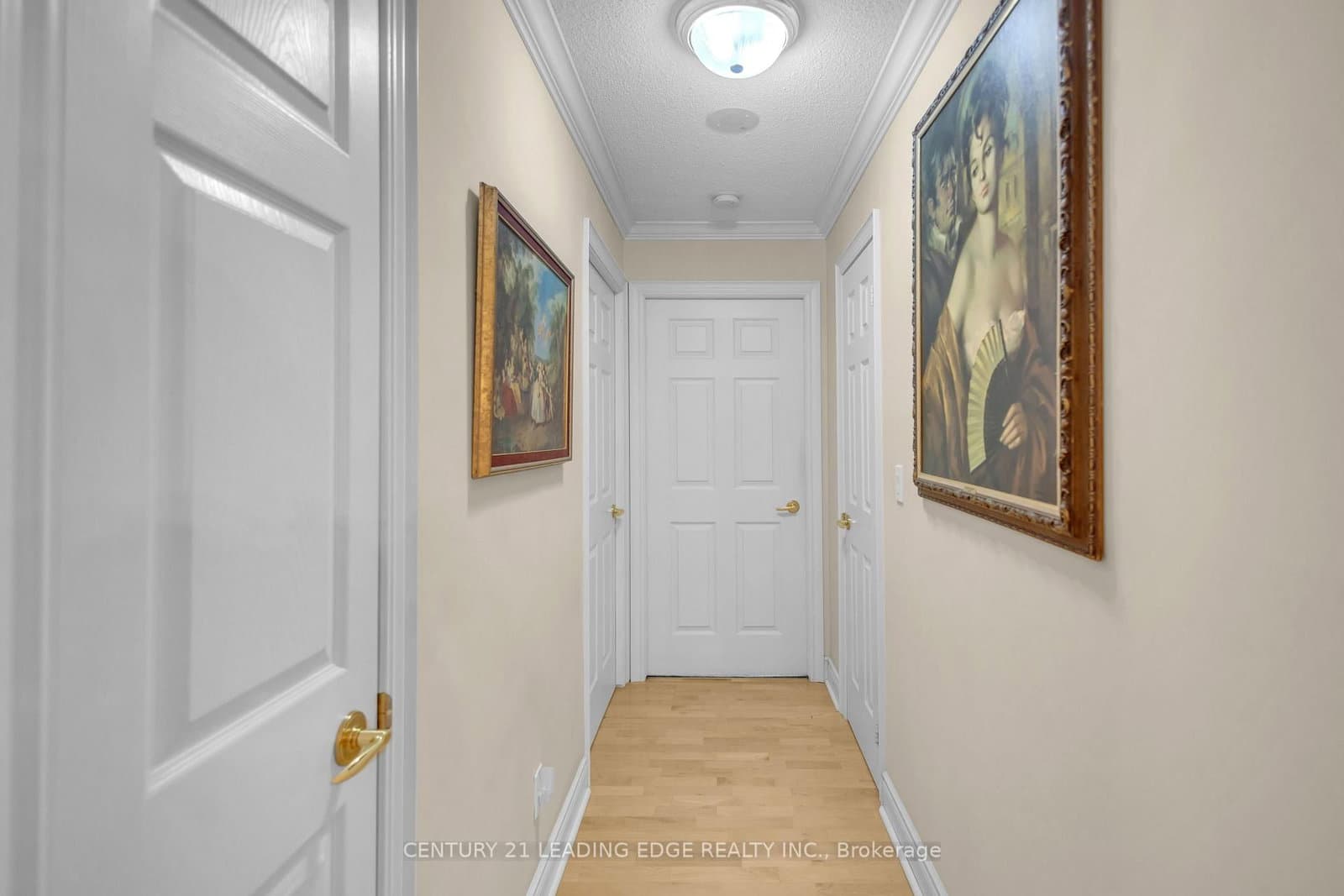 442 Maple Ave Avenue, Unit 403 thumbnail 21